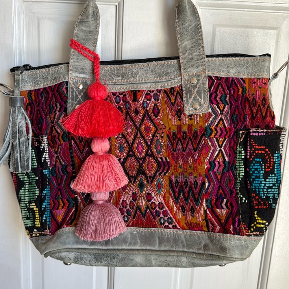 Hiptipico Guatemala CDB backpack bag